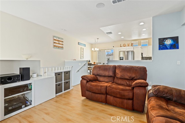 Detail Gallery Image 6 of 25 For 5 Carlsbad, Aliso Viejo,  CA 92656 - 2 Beds | 2 Baths