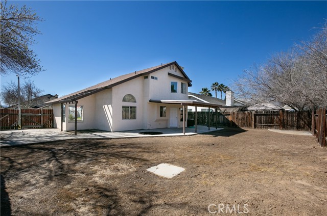 Detail Gallery Image 4 of 25 For 805 Jason Ct, Lancaster,  CA 93534 - 4 Beds | 3 Baths