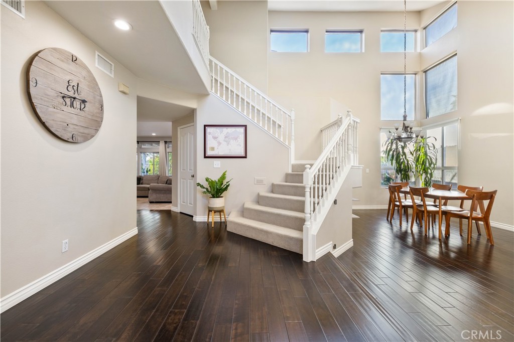 MLS #SR25253956 image #9