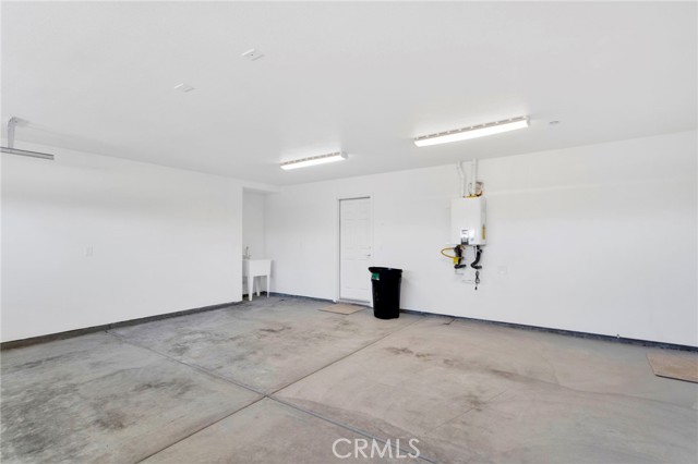 Detail Gallery Image 47 of 64 For 21960 Ramona, Apple Valley,  CA 92307 - 4 Beds | 2/1 Baths