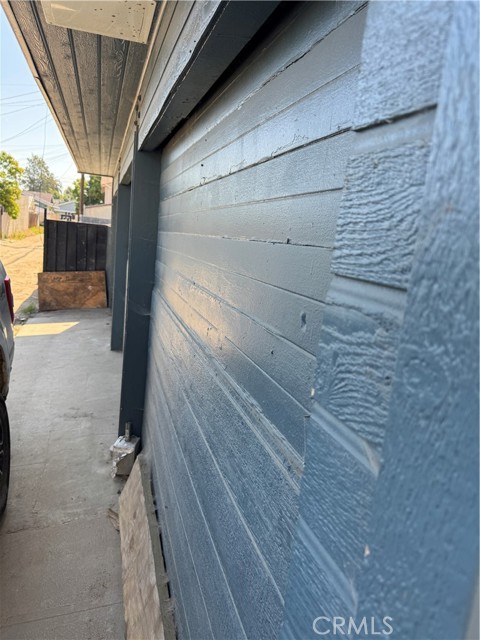Image 18 of 30 For 961 47th Street