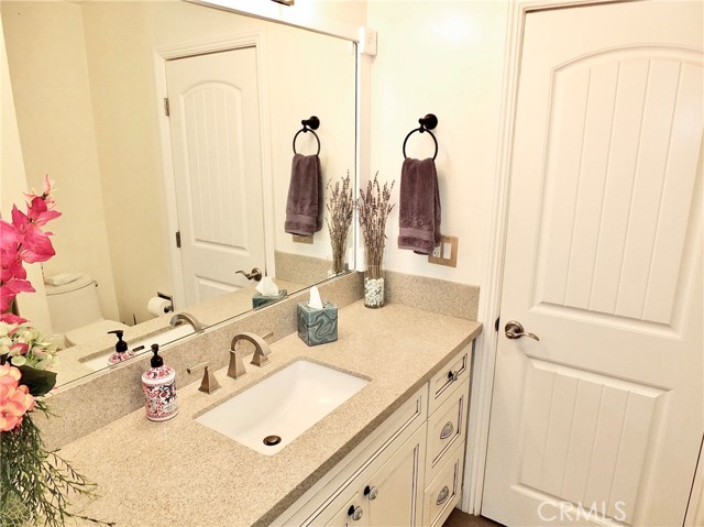 Detail Gallery Image 30 of 51 For 7901 E Ring St, Long Beach,  CA 90808 - 4 Beds | 2 Baths