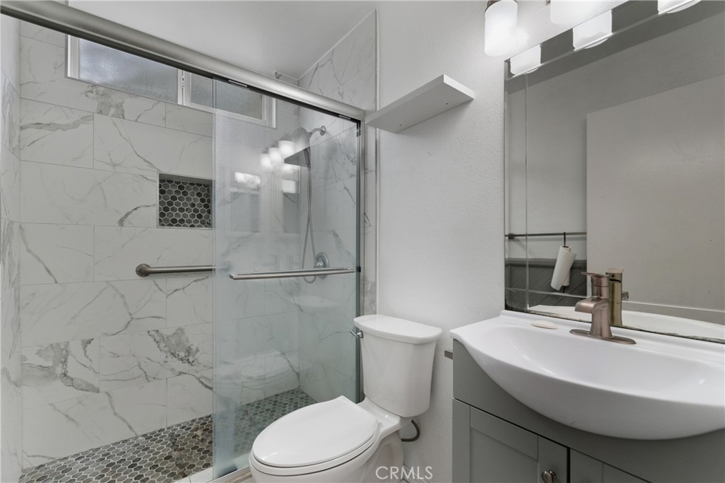 MLS #SR25260428 image #12