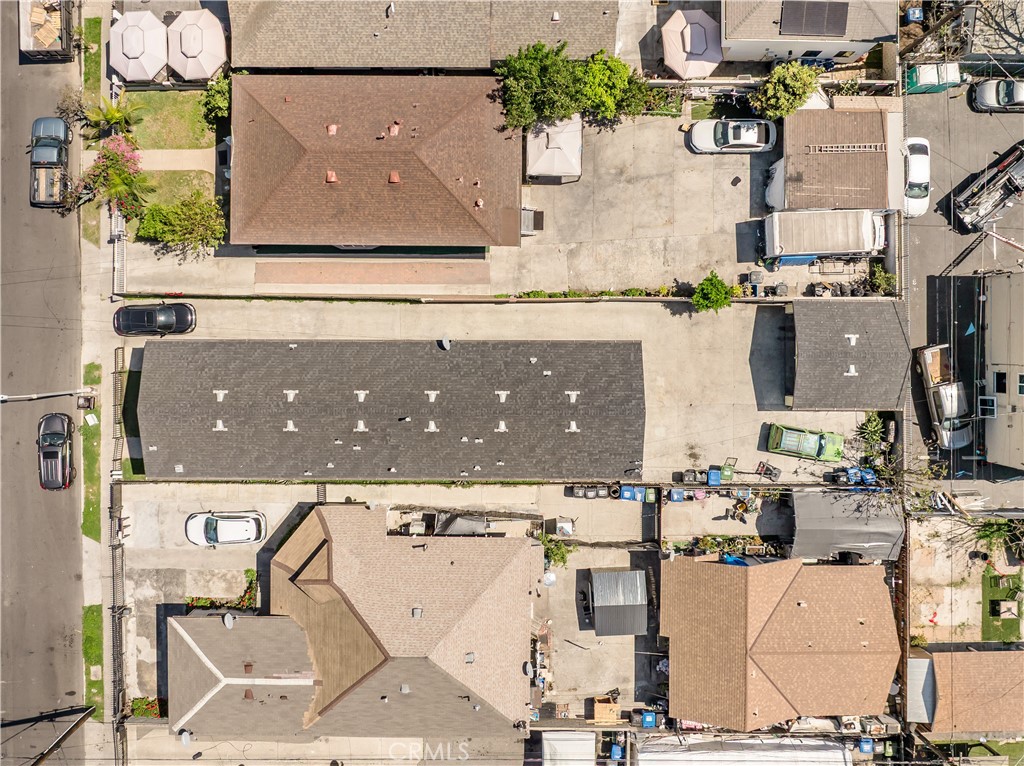 https://media.crmls.org/medias/3f800f61-da82-4638-888f-eb691f57ff1d.jpg?preset=X-Large