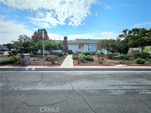 Detail Gallery Image 2 of 24 For 9856 Callita St, Arcadia,  CA 91007 - 3 Beds | 3 Baths