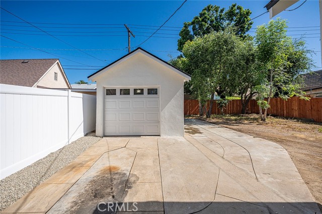 1951 Wagner Street, Pasadena CA: https://media.crmls.org/medias/3f8194bf-d459-4aa1-b14a-92a8bec44cf3.jpg