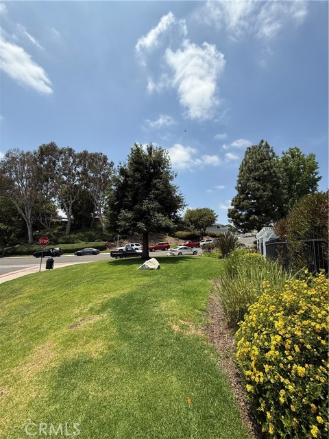 23017 Via Pimiento, Mission Viejo CA: https://media.crmls.org/medias/3f819761-6467-4ef6-b03b-d2fb77c7c41d.jpg