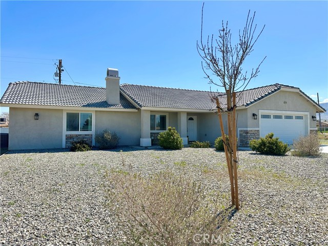 Detail Gallery Image 1 of 1 For 10645 Tecopa Ct, Apple Valley,  CA 92308 - 3 Beds | 2 Baths
