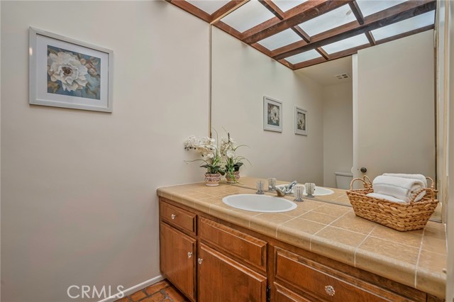 Detail Gallery Image 17 of 37 For 19 Georgeff Road, Rolling Hills,  CA 90274 - 5 Beds | 3/1 Baths