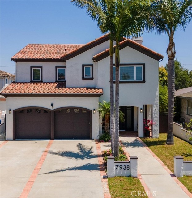 7938 Kenyon Avenue, Los Angeles CA: https://media.crmls.org/medias/3f832627-9c15-4a66-a419-9ae9d5ffb91a.jpg