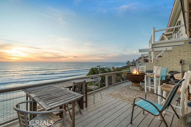 960 Neptune Avenue, Encinitas CA: https://media.crmls.org/medias/3f8408b2-edf7-4ad7-b273-493a9fa79fff.jpg