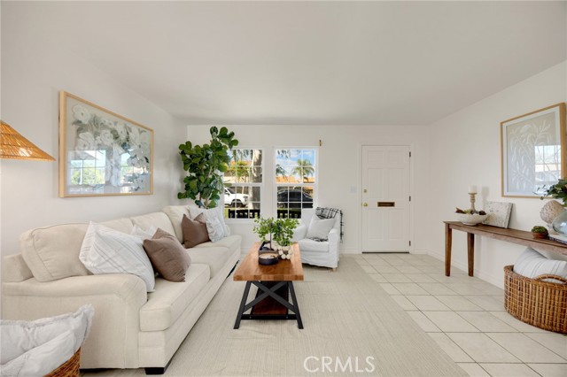 Image 7 of 34 For 10542 Rose Street