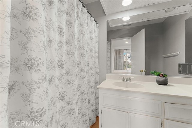 Detail Gallery Image 13 of 27 For 926 W Philadelphia #57,  Ontario,  CA 91762 - 2 Beds | 2/1 Baths