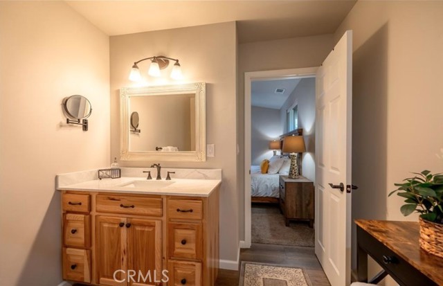 Detail Gallery Image 26 of 34 For 905 W Aeroplane Bld, Big Bear City,  CA 92314 - 3 Beds | 2 Baths
