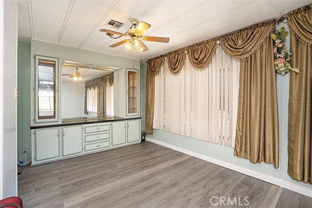 Detail Gallery Image 12 of 26 For 14851 Jeffrey Rd #109,  Irvine,  CA 92618 - 2 Beds | 2 Baths