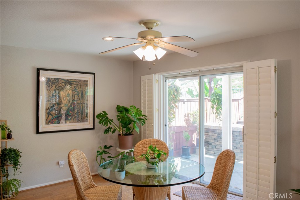 412 Dakota - photo 11