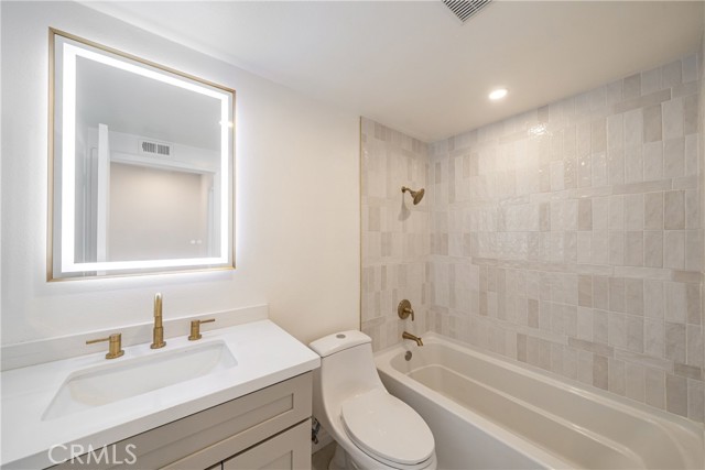 Detail Gallery Image 32 of 49 For 19560 Eagle Ridge, Porter Ranch,  CA 91326 - 4 Beds | 3 Baths