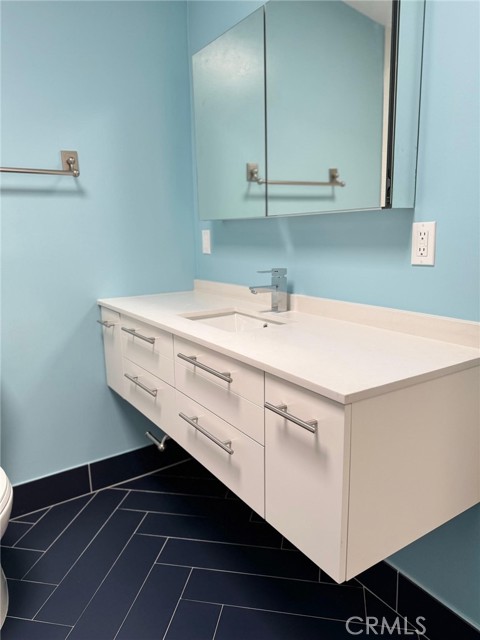 Detail Gallery Image 16 of 18 For 6439 1/2 Graves Ave, Lake Balboa,  CA 91605 - 0 Beds | 1 Baths