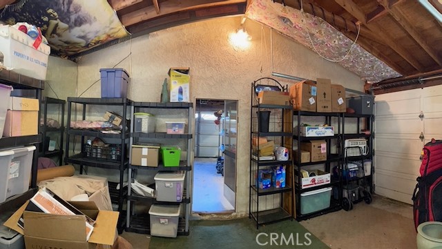 https://media.crmls.org/medias/3f87c6d0-93d1-42cd-9766-360171b721a1.jpg?preset=X-Large