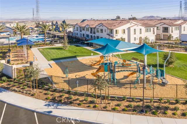Detail Gallery Image 14 of 36 For 4192 S S. Limecrest Paseo #39,  Ontario,  CA 91761 - 3 Beds | 2/1 Baths