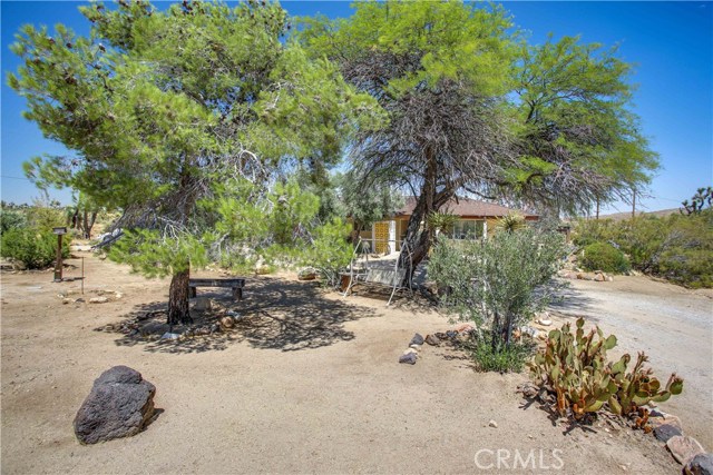 Detail Gallery Image 7 of 63 For 5407 Paradise View Rd, Yucca Valley,  CA 92284 - 3 Beds | 2 Baths