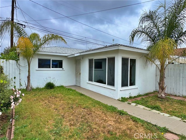Detail Gallery Image 1 of 39 For 4225 W 169th St, Lawndale,  CA 90260 - 3 Beds | 1 Baths