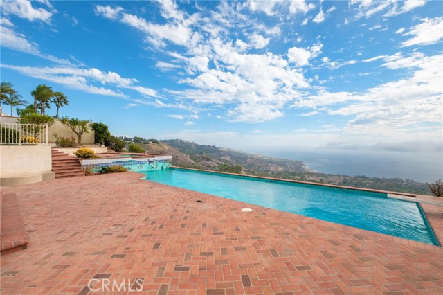 Detail Gallery Image 13 of 75 For 40 Santa Catalina, Rancho Palos Verdes,  CA 90275 - 6 Beds | 4/1 Baths