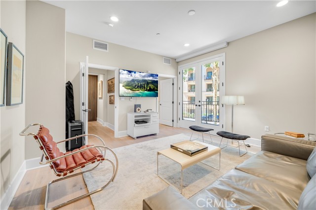 Detail Gallery Image 16 of 35 For 23500 Park Sorrento #D21,  Calabasas,  CA 91302 - 2 Beds | 3 Baths