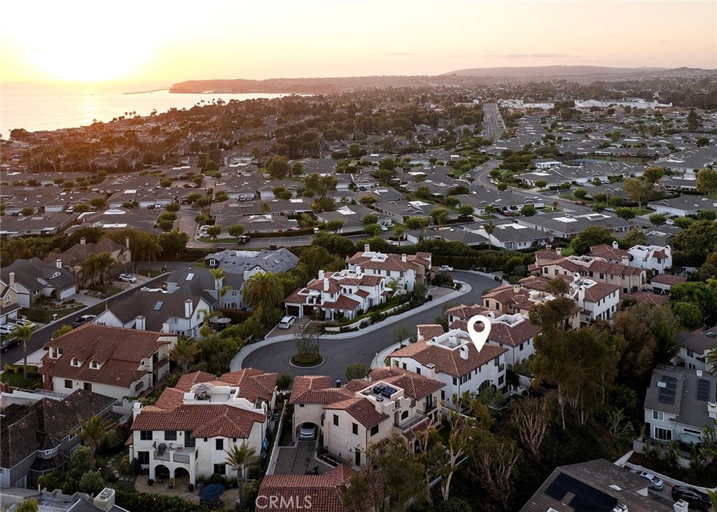 https://media.crmls.org/medias/3f8b056e-0bd9-400f-9de7-f25c67645c8e.jpg?preset=X-Large
