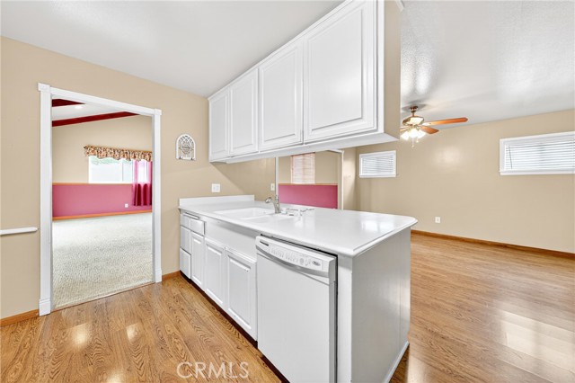 Image 13 of 53 For 13220 Fonseca Ave