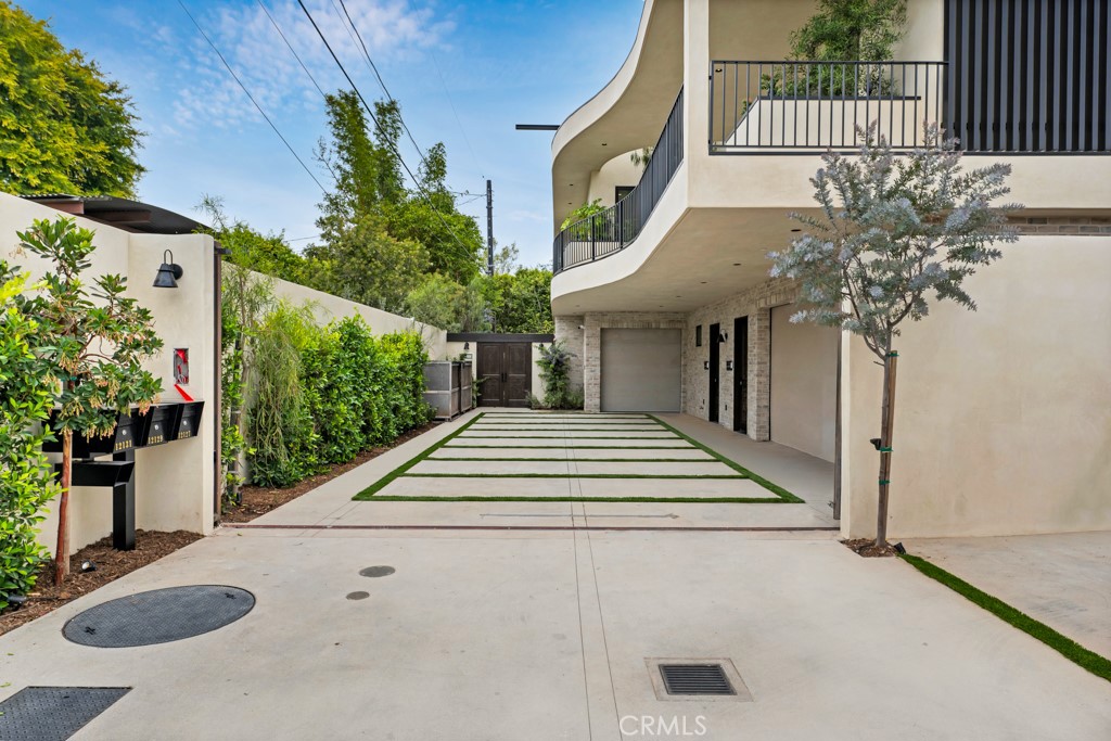 12131 Palms Boulevard