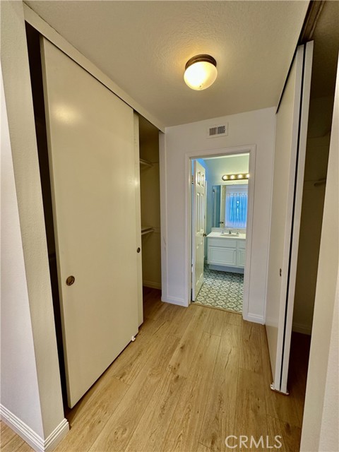 Detail Gallery Image 18 of 26 For 19 Dartmouth, Irvine,  CA 92612 - 2 Beds | 2/1 Baths