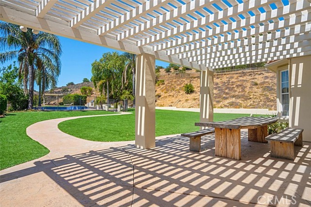 Detail Gallery Image 22 of 25 For 24992 Normans Way, Calabasas,  CA 91302 - 5 Beds | 5 Baths