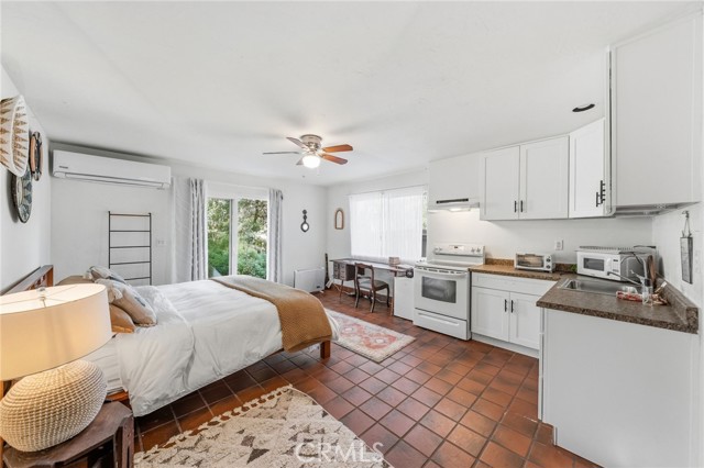 Detail Gallery Image 48 of 74 For 25805 Avenida Del Oro, Temecula,  CA 92590 - 4 Beds | 4/1 Baths