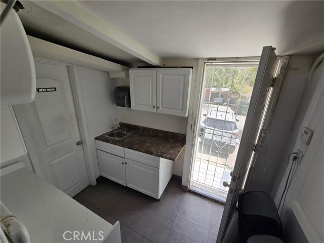  Commercial for Sale in Tujunga, California