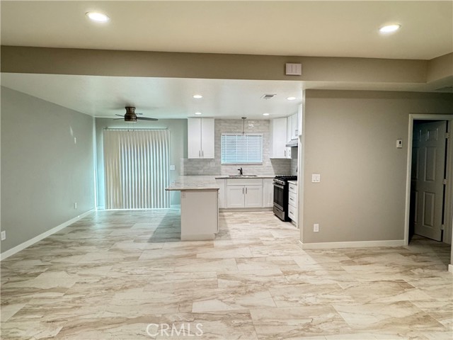 Detail Gallery Image 8 of 17 For 13549 Niabi Rd #B,  Apple Valley,  CA 92308 - 2 Beds | 1 Baths