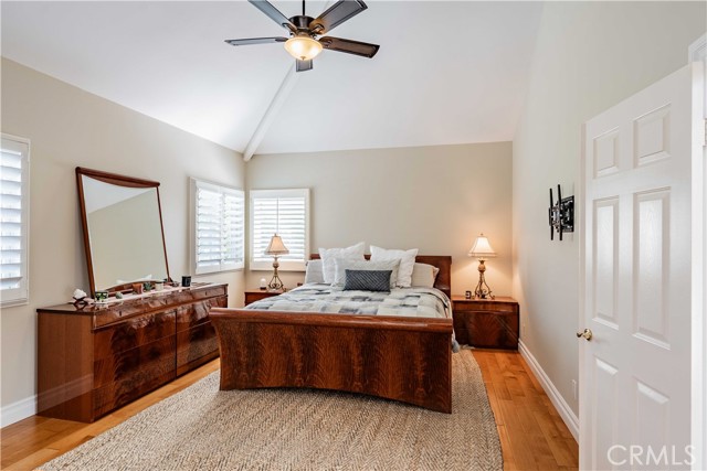 6561 Horseshoe Lane, Huntington Beach CA: https://media.crmls.org/medias/3f8fc029-b77a-4445-a35b-2309f910d554.jpg