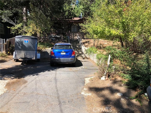 23792 Springwater, Crestline, CA 92325