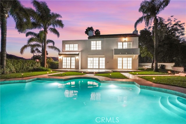 Detail Gallery Image 4 of 56 For 24215 Park Granada, Calabasas,  CA 91302 - 5 Beds | 5 Baths