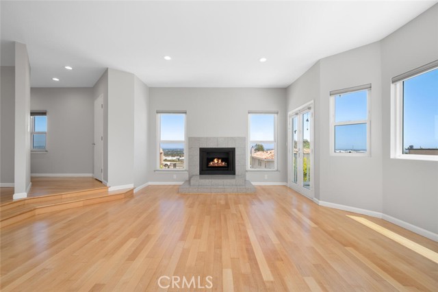 Detail Gallery Image 11 of 75 For 2230 Ohio Ave #4,  Signal Hill,  CA 90755 - 3 Beds | 2/1 Baths
