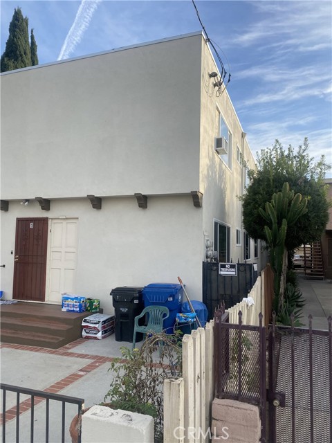 323 W 11th Street #4, San Pedro, CA, 90731 323 W 11th Street #4, San Pedro, CA, 90731