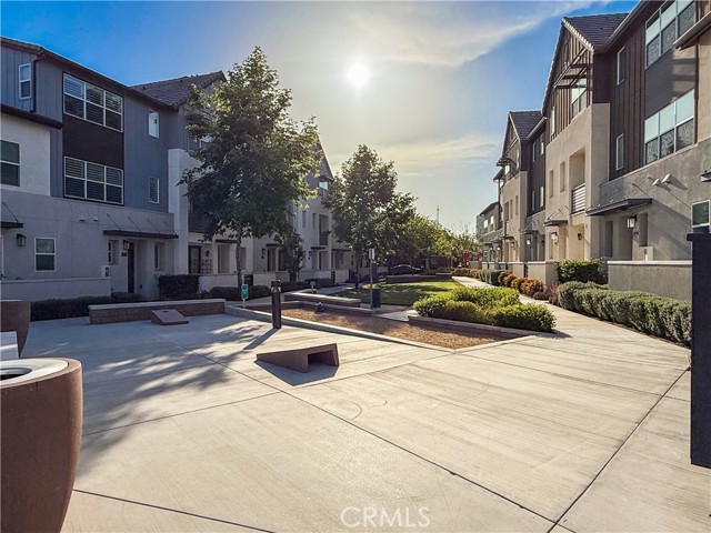 9513 Retreat Place, Rancho Cucamonga CA: https://media.crmls.org/medias/3f9279ab-e7e8-4fef-b641-eeda40fed1c3.jpg