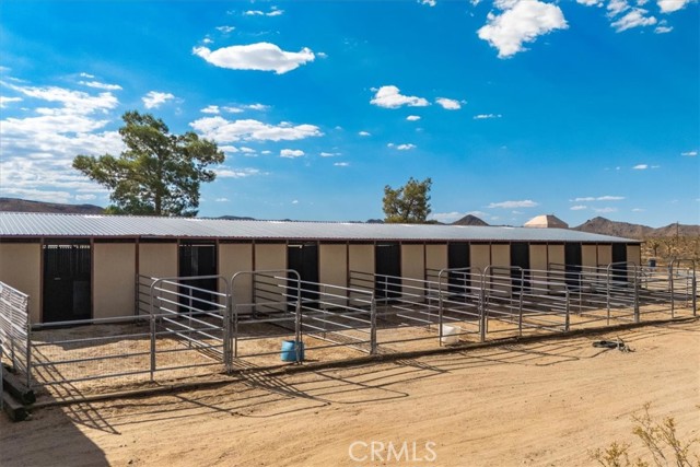 Detail Gallery Image 32 of 74 For 1090 Jemez Trl, Yucca Valley,  CA 92284 - 2 Beds | 2 Baths