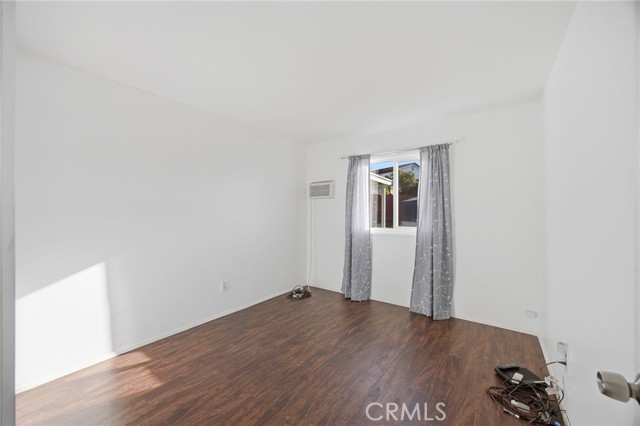 Detail Gallery Image 26 of 38 For 4975 Loris St, San Diego,  CA 92105 - 3 Beds | 2 Baths