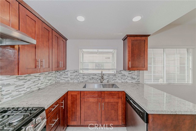 Detail Gallery Image 9 of 32 For 6156 Rosemead Bld #B,  Temple City,  CA 91780 - 3 Beds | 2/1 Baths