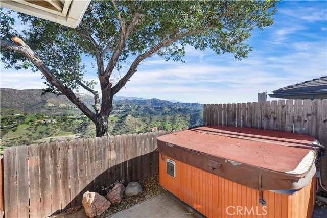 Detail Gallery Image 33 of 53 For 7027 Macapa, –,  CA 90068 - 2 Beds | 3 Baths