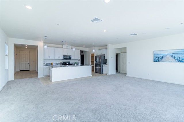 Detail Gallery Image 7 of 29 For 41207 Alegria Ln, Lake Elsinore,  CA 92532 - 4 Beds | 2 Baths