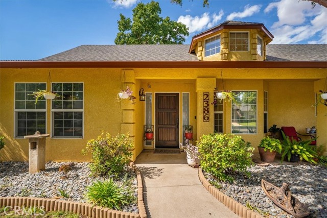 2386 Farmington Avenue, Chico CA: https://media.crmls.org/medias/3f964251-70e2-4bd0-b517-34ad1a6999b4.jpg