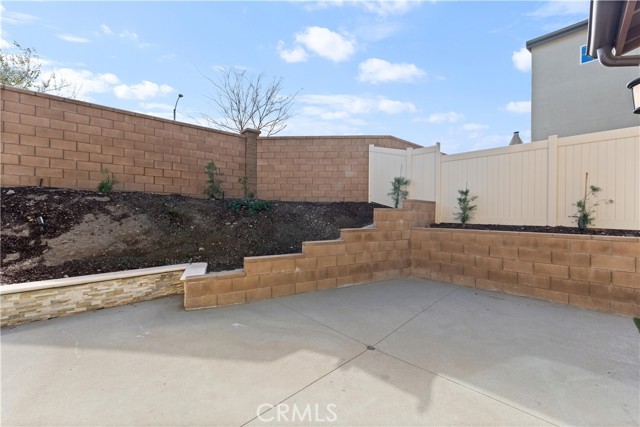 Detail Gallery Image 22 of 36 For 4033 Spring Haven Lane, Corona,  CA 92883 - 3 Beds | 2/1 Baths