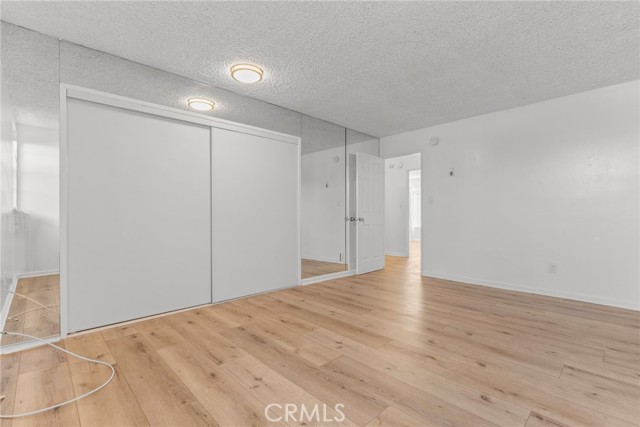 Detail Gallery Image 18 of 26 For 8649 Sunland Bld #5,  Sun Valley,  CA 91352 - 2 Beds | 1 Baths